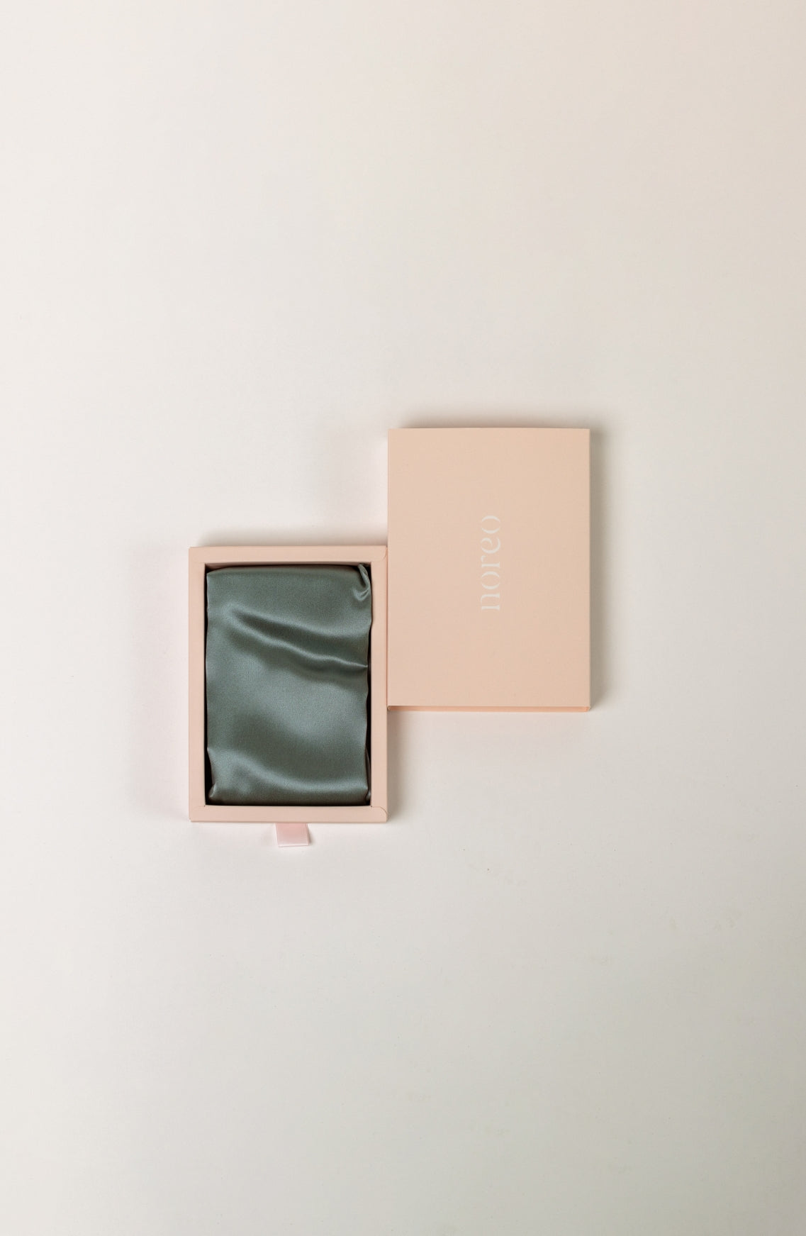 Khaki green desktop1